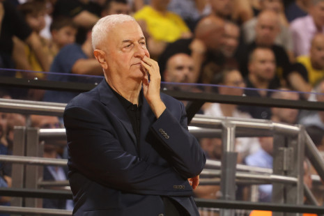 Ανασύνταξη στην ΑΕΚ με φόντο επιστροφές στη δράση