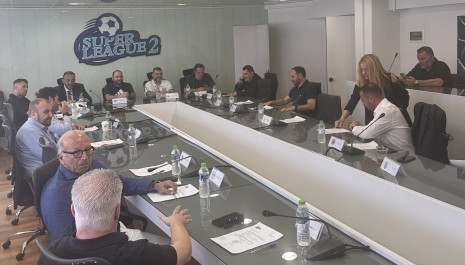 Υποχρεωτική η συμμετοχή ενός Έλληνα ποδοσφαιριστή στην Super League 2 με έτος γέννησης το 2005!