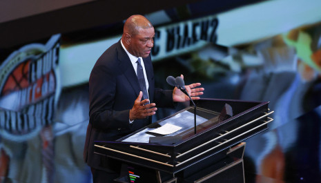Ο Ντοκ Ρίβερς μπήκε στο Hall of Fame του μπάσκετ: «Η προπονητική έκλεψε την πραγματική φωνή μου» (video)