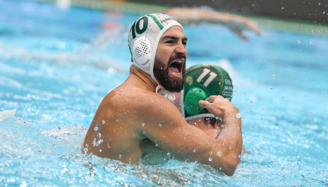Παναθηναϊκός - Φερεντσβάρος 14-19: Τα highlights της «μάχης των πρασίνων» στο κλειστό του ΟΑΚΑ (video)