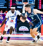 Ο Φρανσίσκο παρέα με τους Λεσόρ, Φαλ και Γιαμπουσέλε
