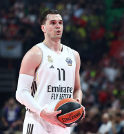 Ο Χεζόνια πιέζει για την επιστροφή του στο NBA