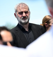 Τραϊανός Δέλλας: Η κίνηση στη μνήμη της Γωγώς Μαστροκώστα που συγκινεί