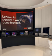 Η Lenovo παίζει μουντιαλική μπάλα στο The Mall Athens