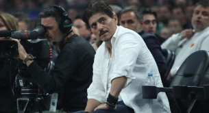 Το μήνυμα του Γιαννακόπουλου στον Τζέιμς μετά τον τραυματισμό του: «Τίποτα δεν λυγίζει τον Μάικ»