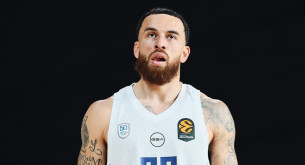 Ο Μάικ Τζέιμς πήρε θέση για το πρόγραμμα της EuroLeague: «Πρέπει να σταματήσετε να παραπονιέστε»
