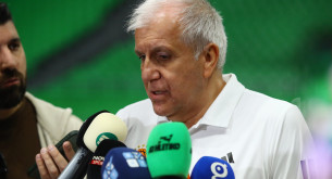 Ομπράντοβιτς: «Δεν... κλαίμε για το πρόγραμμα»
