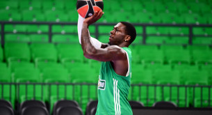 Σε mode MVP: Ο Ναν έβαλε 17 συνεχόμενα τρίποντα κι έμεινε για έξτρα μισάωρη προπόνηση στο T-Center