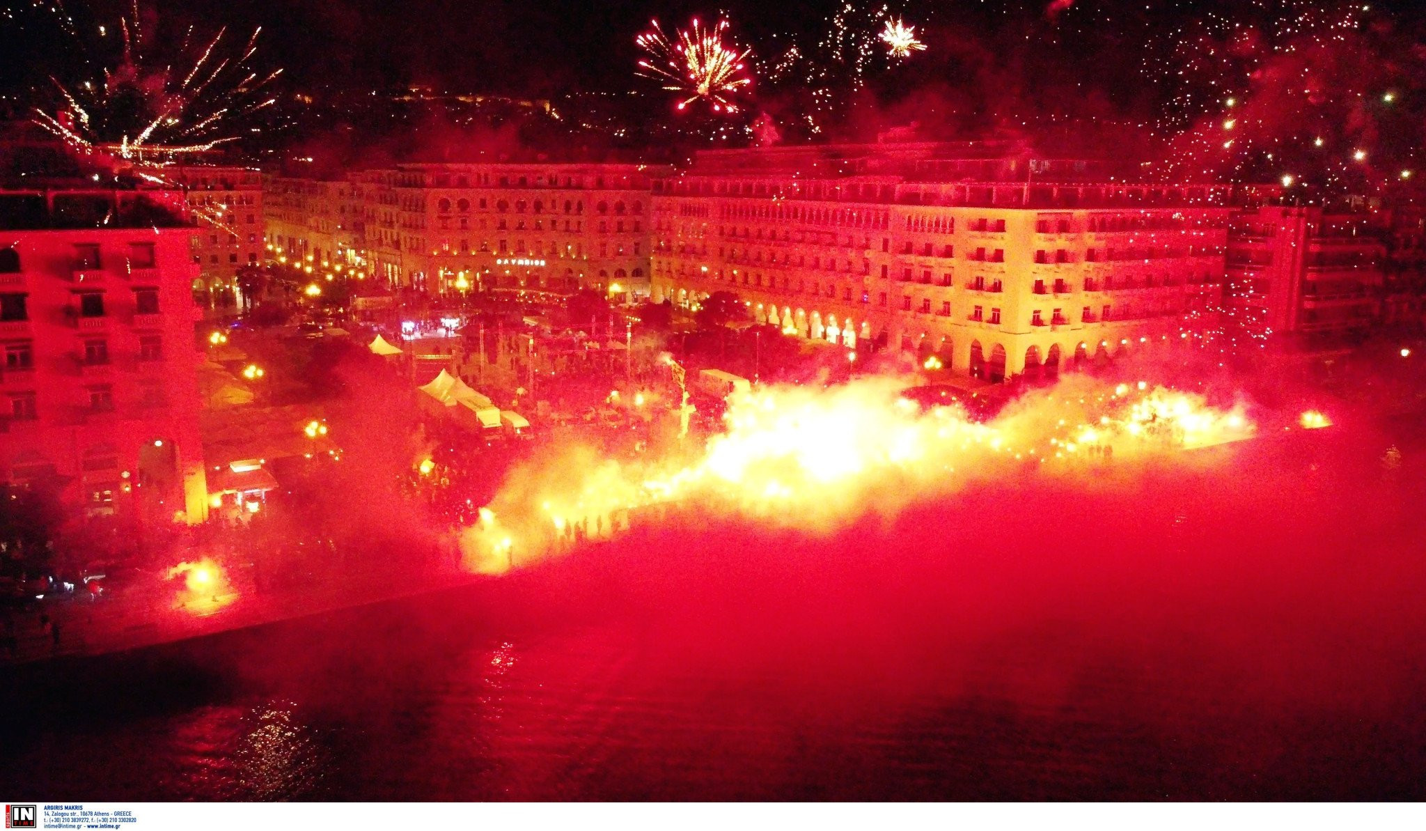 Το απίστευτο pyroshow των οπαδών του Άρη από την καρδιά της Θεσσαλονίκης! (Vid)