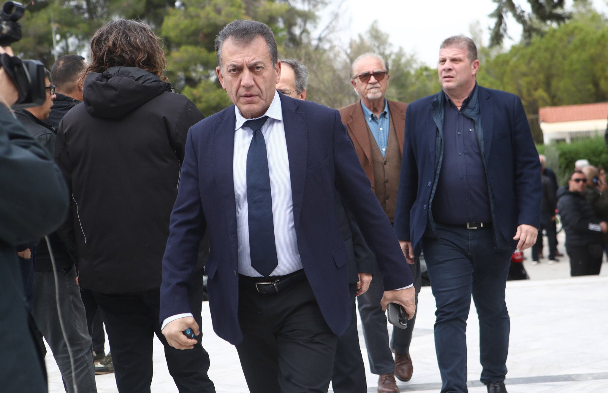 Συνάντηση Βρούτση με Big4 και ΟΦΗ με επίκεντρο τις ποινές της ΔΕΑΒ