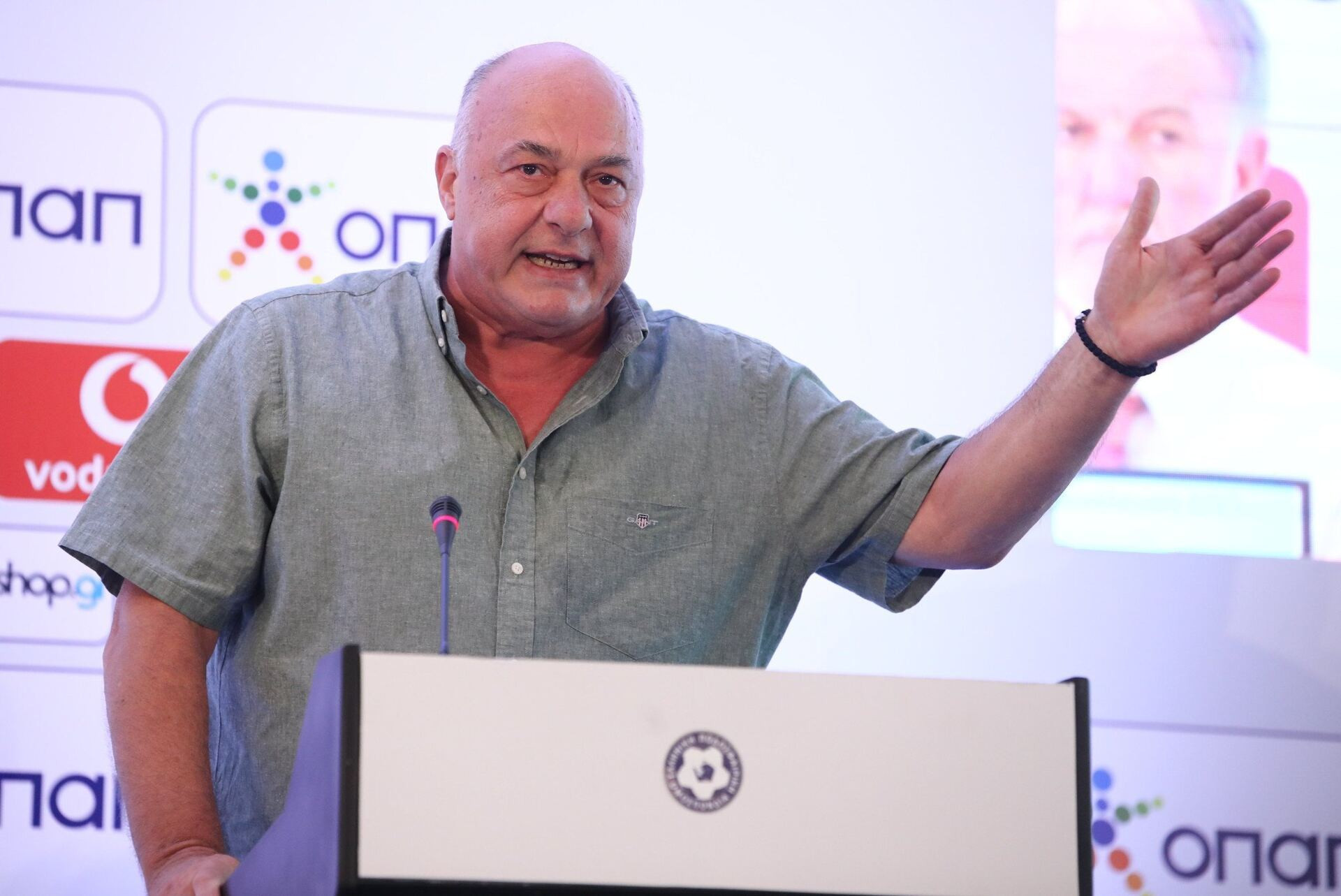 Πειθαρχική δίωξη από τον ποδοσφαιρικό Εισαγγελέα στον Αχιλλέα Μπέο