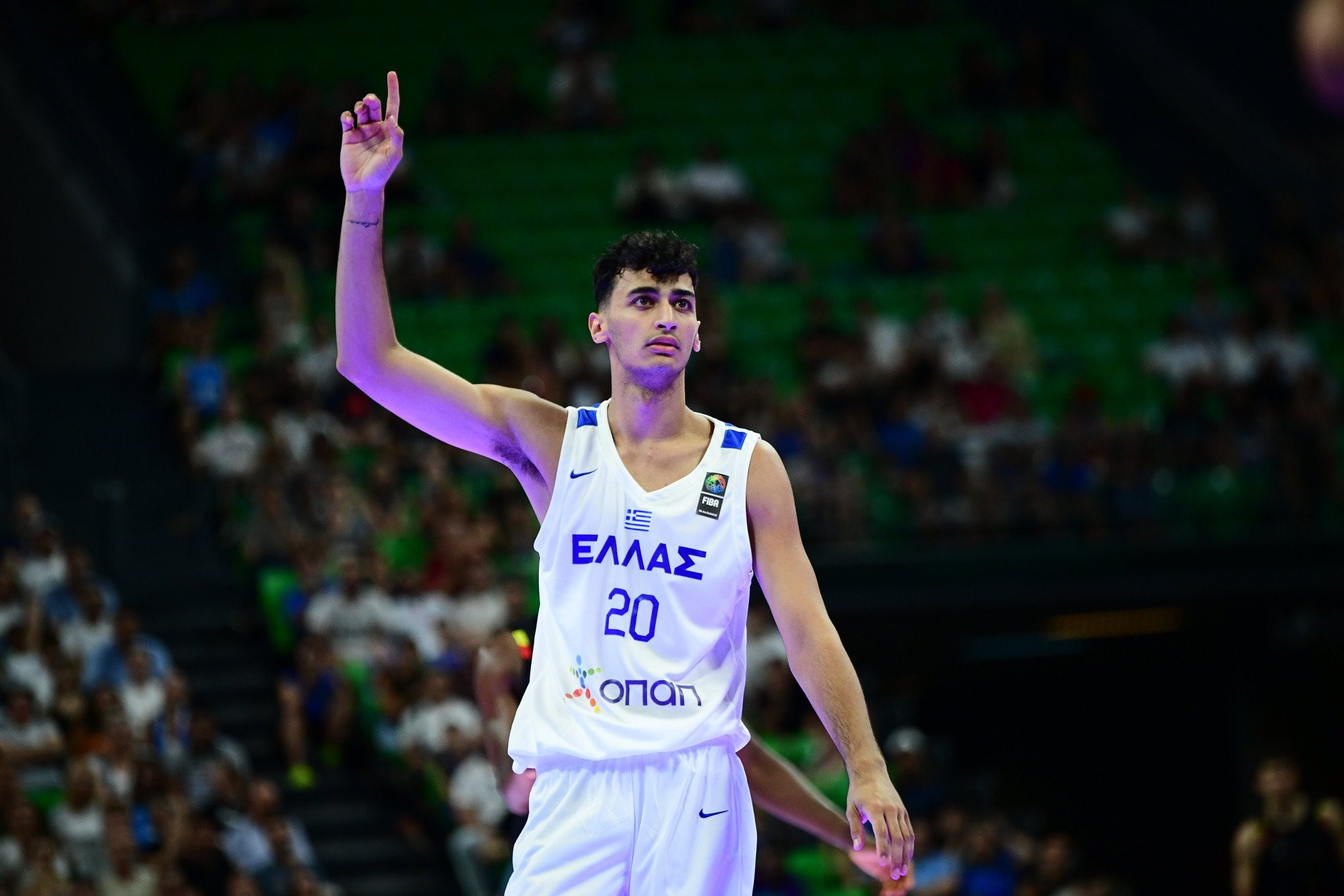 Στο Νορθ Καρολάινα ο Σαμοντούροφ, γίνεται συμπαίκτης του Αβδάλα