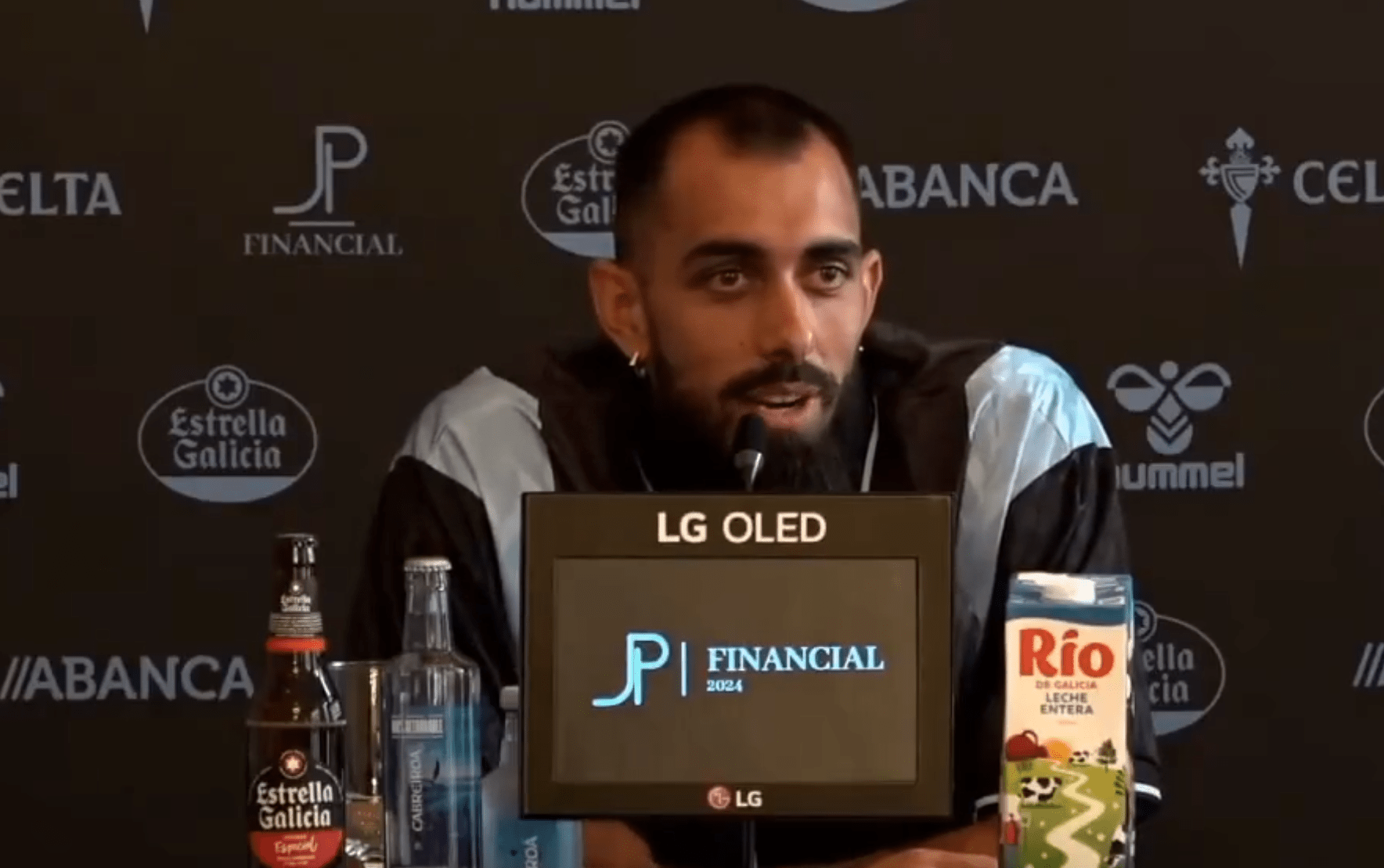Η Θέλτα προσκαλεί τους φίλους της να πάνε στο γήπεδο με βαμμένα νύχια για να στηρίξουν τον Ιγκλέσιας