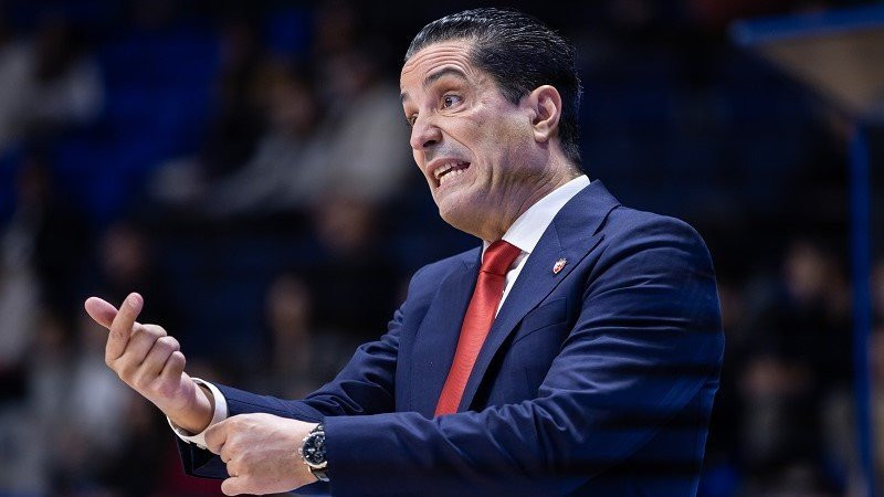 Ξεκάθαρος Σφαιρόπουλος: «Θα είμαστε καλύτεροι, έρχονται δύο παίκτες»