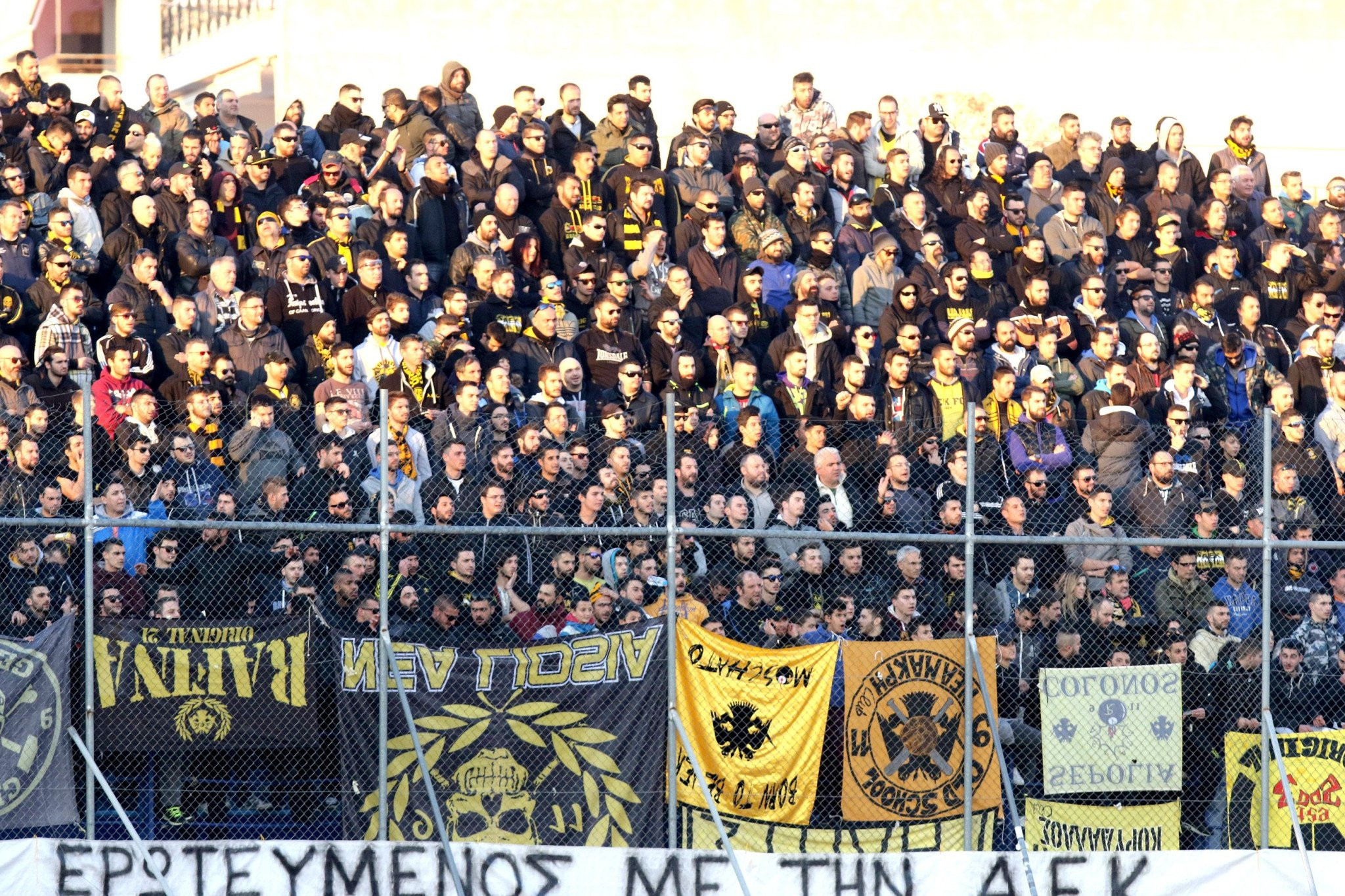Με τον κόσμο στο πλευρό της η ΑΕΚ στην Κρήτη