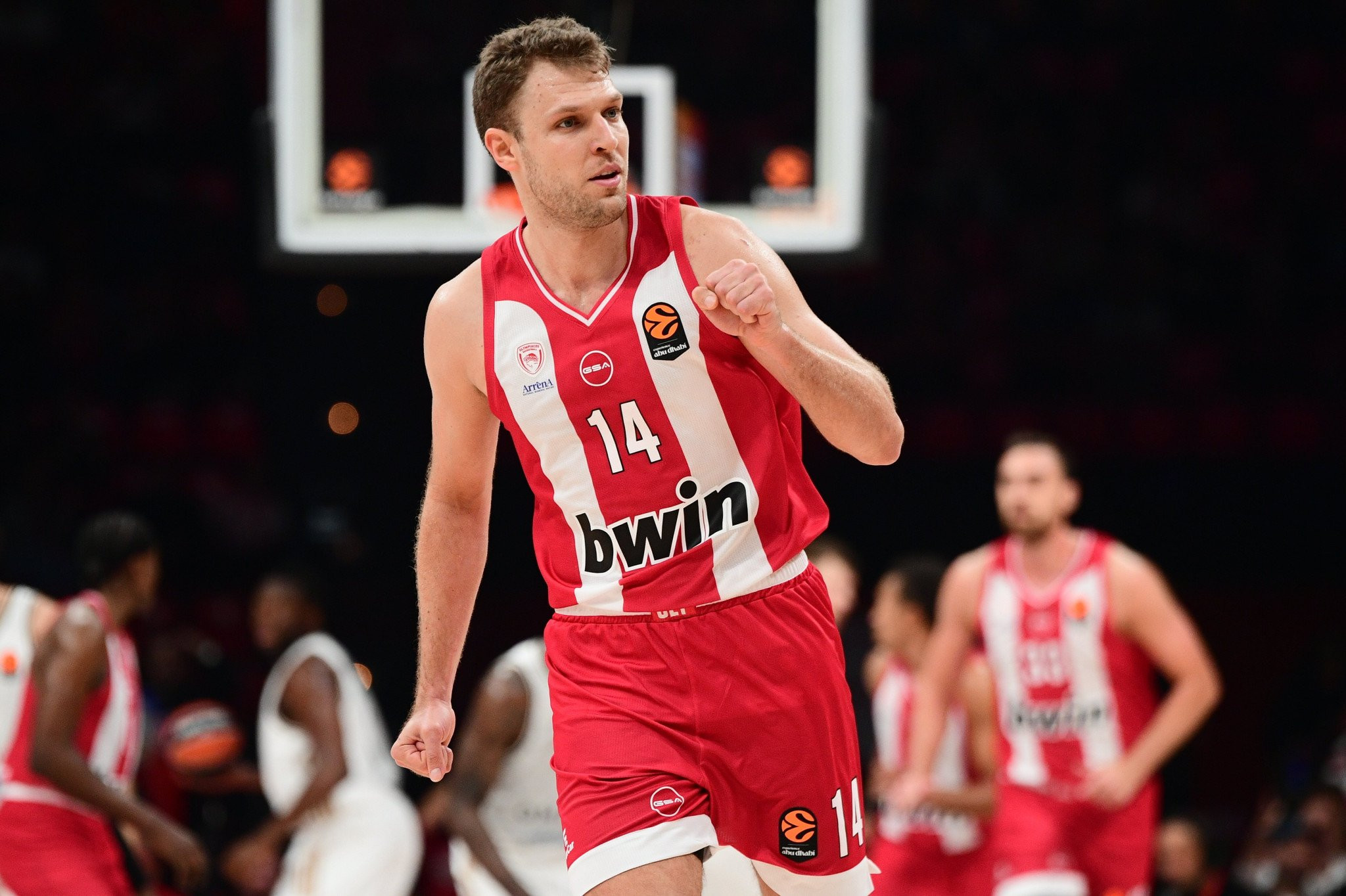 Ο Σάσα Βεζένκοφ αναδείχθηκε MVP του Ιανουαρίου στην EuroLeague