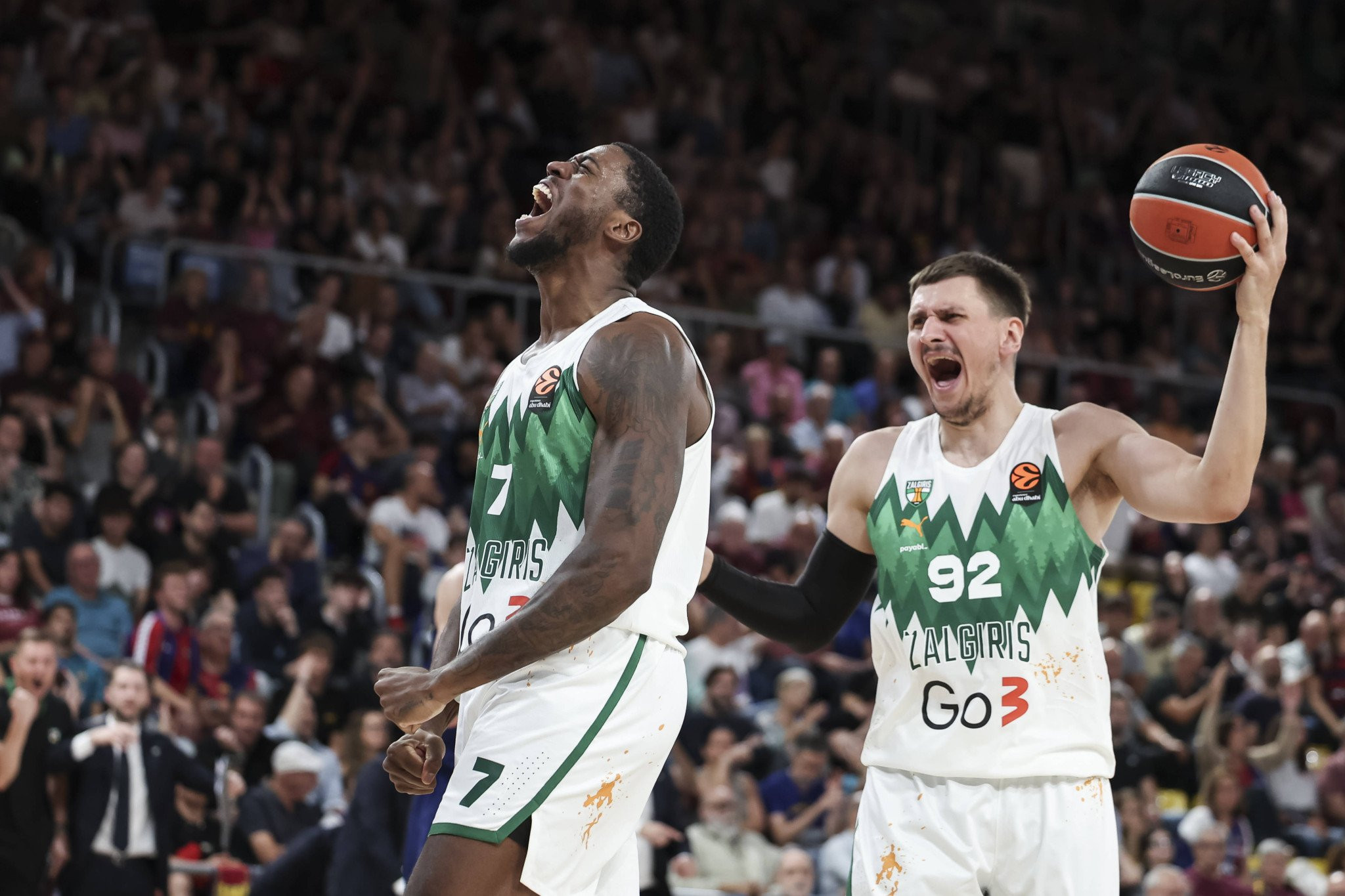Απόλυτη κυριαρχία του Μόουζες Ράιτ: Double-double σε 10 λεπτά συμμετοχής