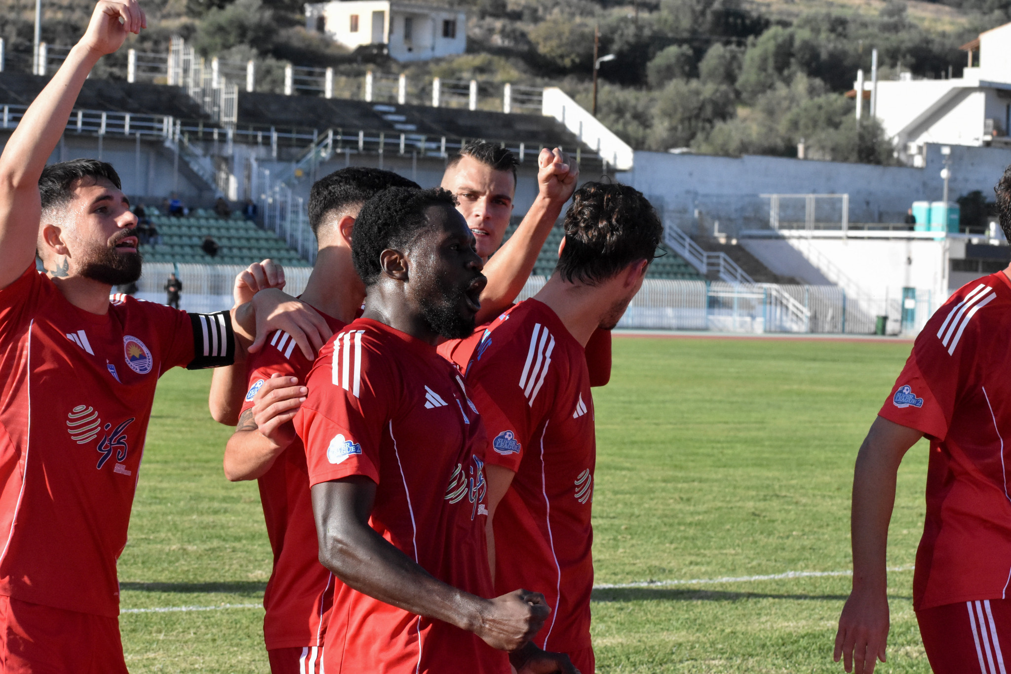 Ζωντανά κι αποκλειστικά σε Athletiko και ACTION24 το Ηλιούπολη - Καλαμάτα για τη Super League 2