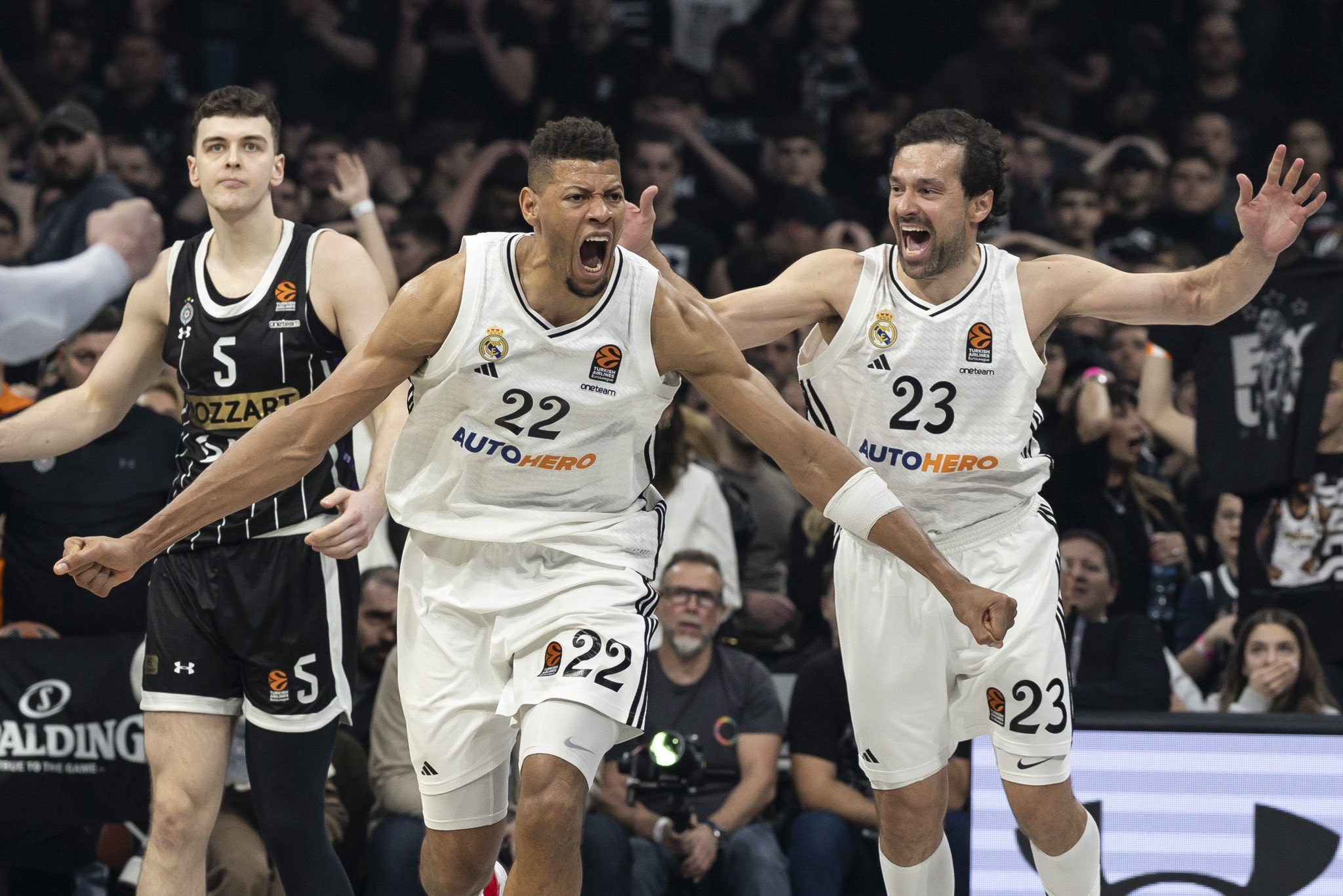 Το απίστευτο buzzer-beater νίκης του Ταβάρες κόντρα στην Παρτιζάν