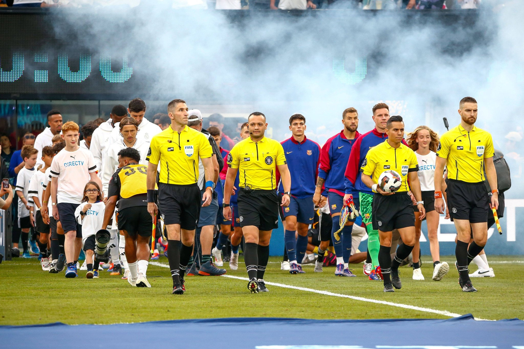 Η τηλεοπτική μετάδοση για το ντέρμπι στη La Liga Μπαρτσελόνα-Ρεάλ Μαδρίτης