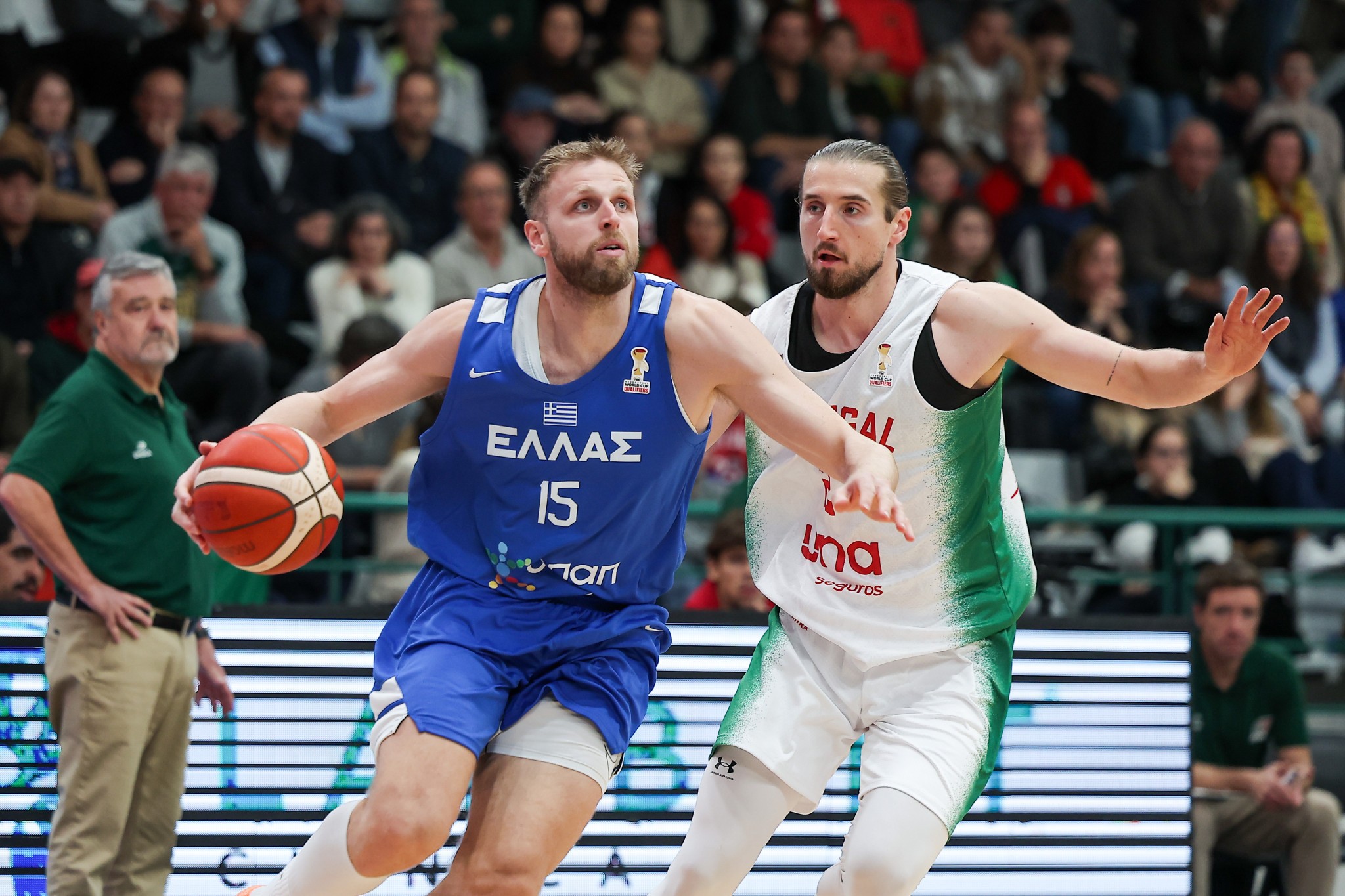 Και επίσημα παίκτης του Άρη ο Βασίλης Χαραλαμπόπουλος