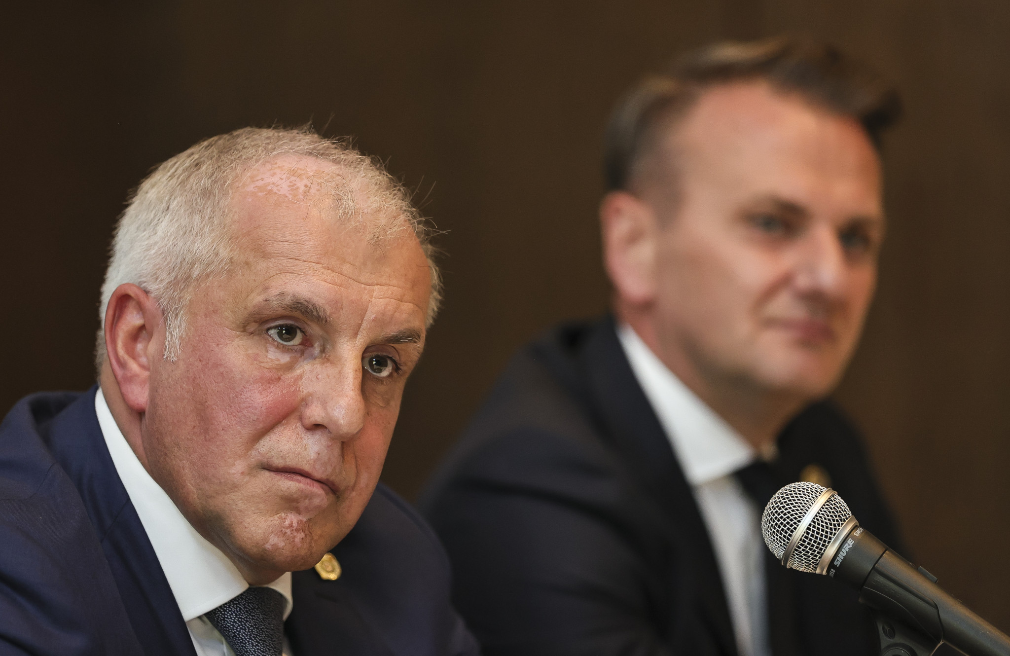 Μεγάλη αποκάλυψη από τη Σερβία: Ο Ομπράντοβιτς ζήτησε την παραίτηση του προέδρου της Παρτίζαν!