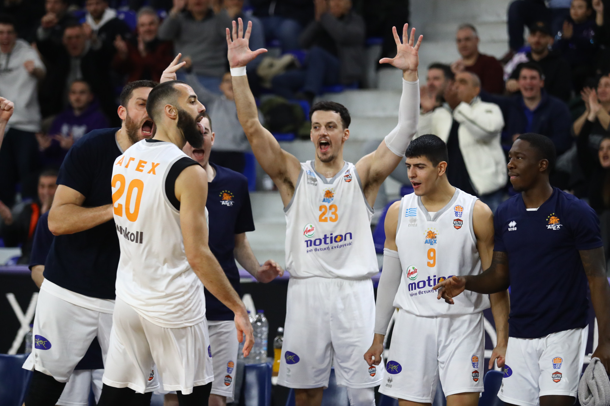 Η ΑΓΕΧ επικράτησε Κόροιβου και Κένταλ Σμιθ και μπήκε στην τετράδα της Elite League!