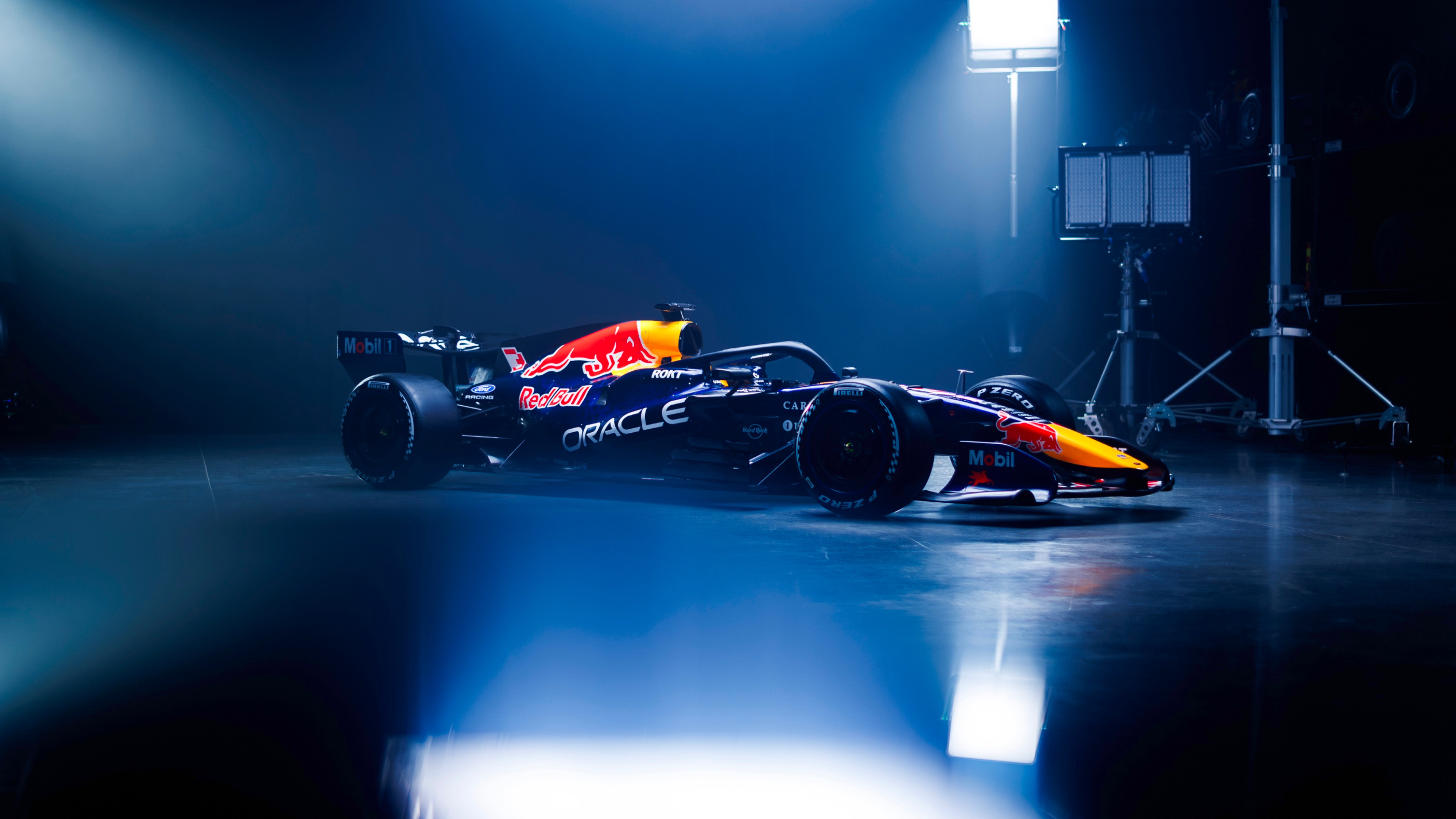 H Red Bull ξεχώρισε την πρώτη μέρα των χειμερινών δοκιμών στη Βαρκελώνη - Όλα όσα έγιναν