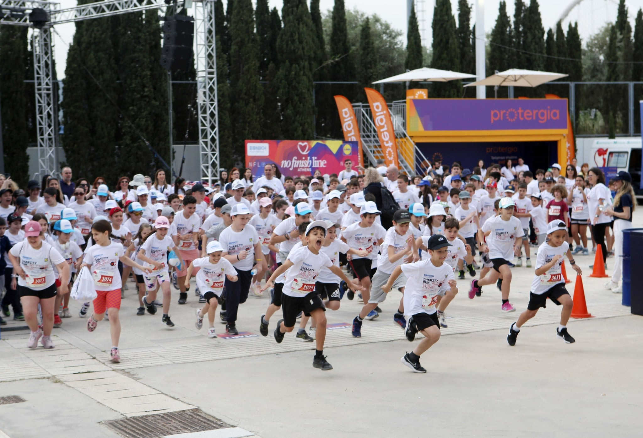 Το No Finish Line Athens γιορτάζει τα 10 χρόνια στο Πεδίον του Άρεως 22–26 Απριλίου