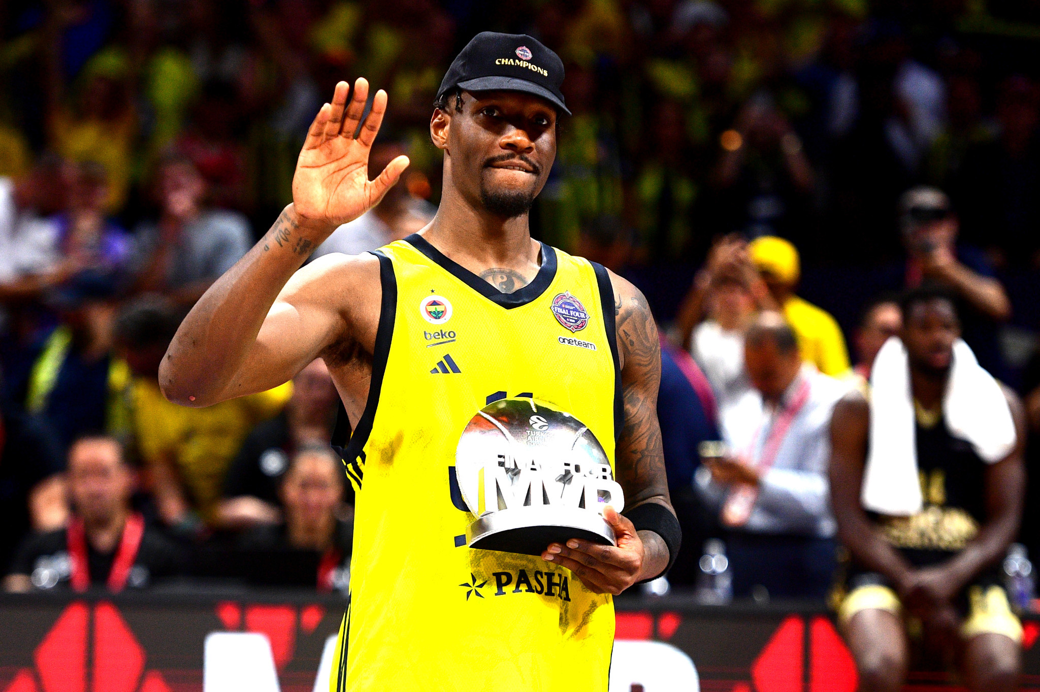 «He's back»: Η Euroleague καλωσόρισε τον Νάιτζελ Χέιζ-Ντέιβις (video)