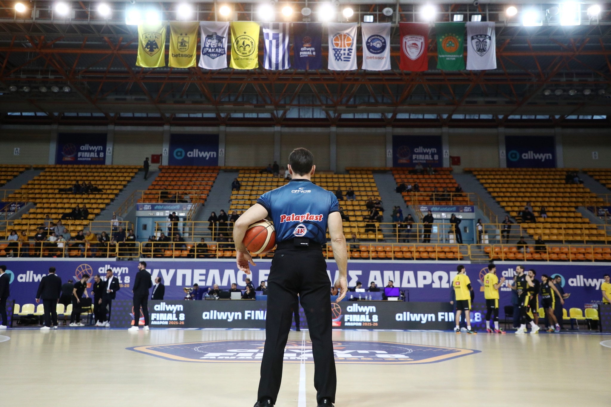 Αδελφός υψηλόβαθμου στελέχους της Κυβέρνησης είναι ανερχόμενος διαιτητής - Σφύριξε στο Final 8