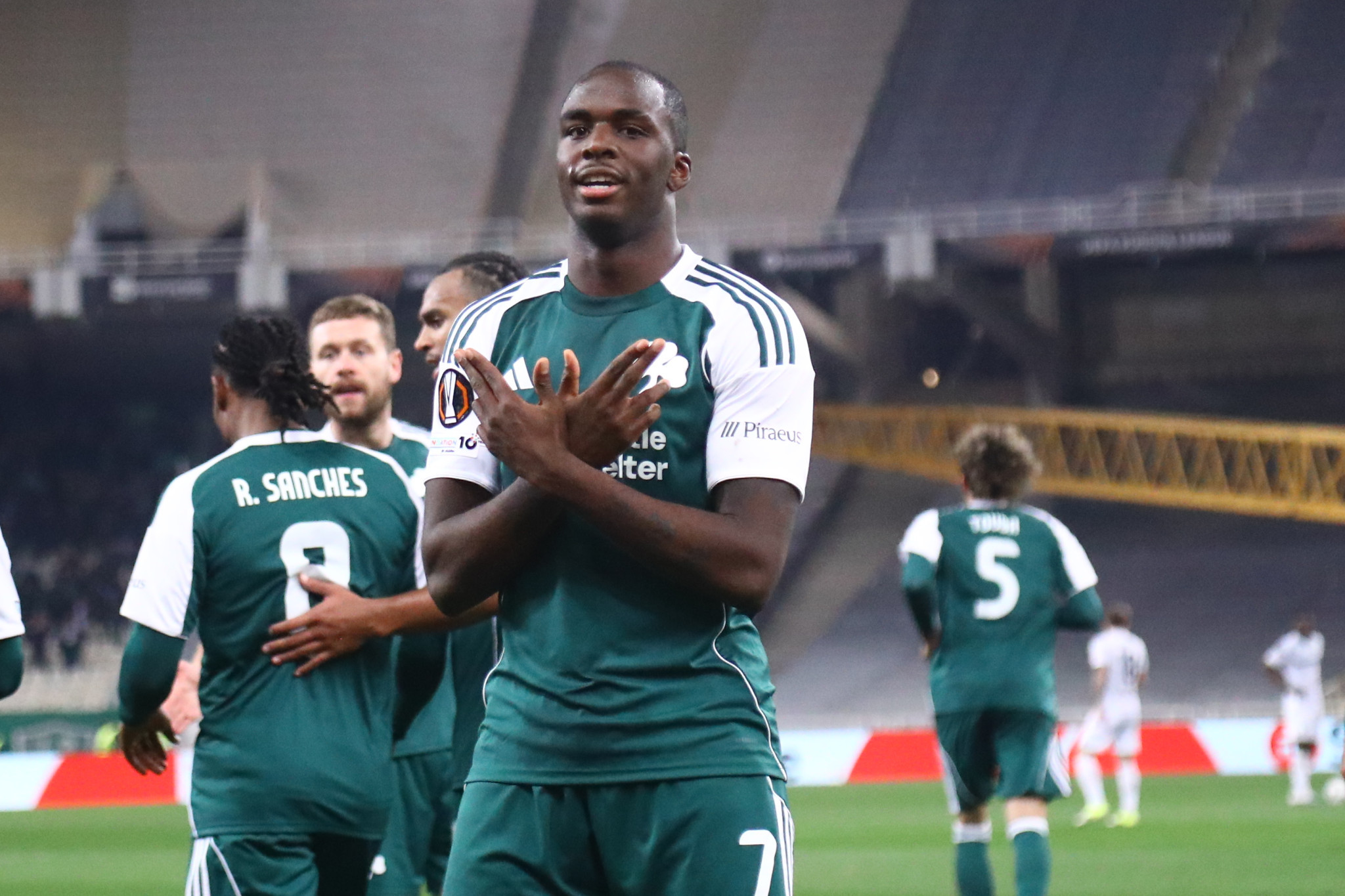 Bet Builder με Τεττέη και γκολ από την Eredivisie!