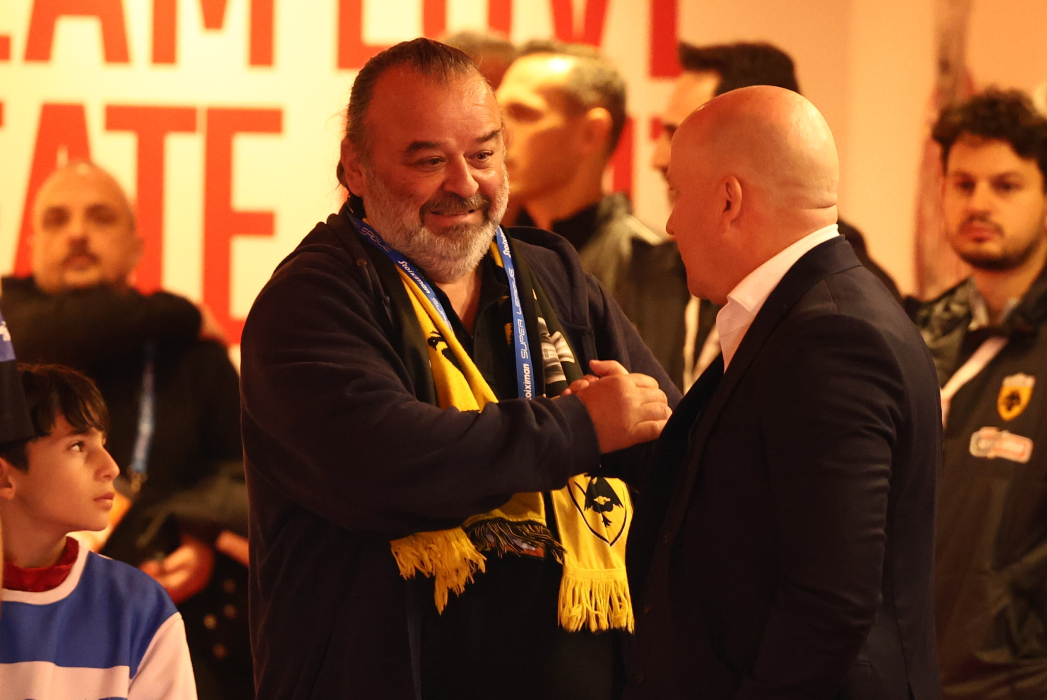 «Εντολή Ηλιόπουλου-Νίκολιτς για χαμηλούς τόνους στην ΑΕΚ» (video)