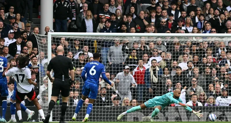Η άλλη πλευρά της Premier League - «Οπλα, σφαίρες, χορεύτριες και παράνομος τζόγος...»