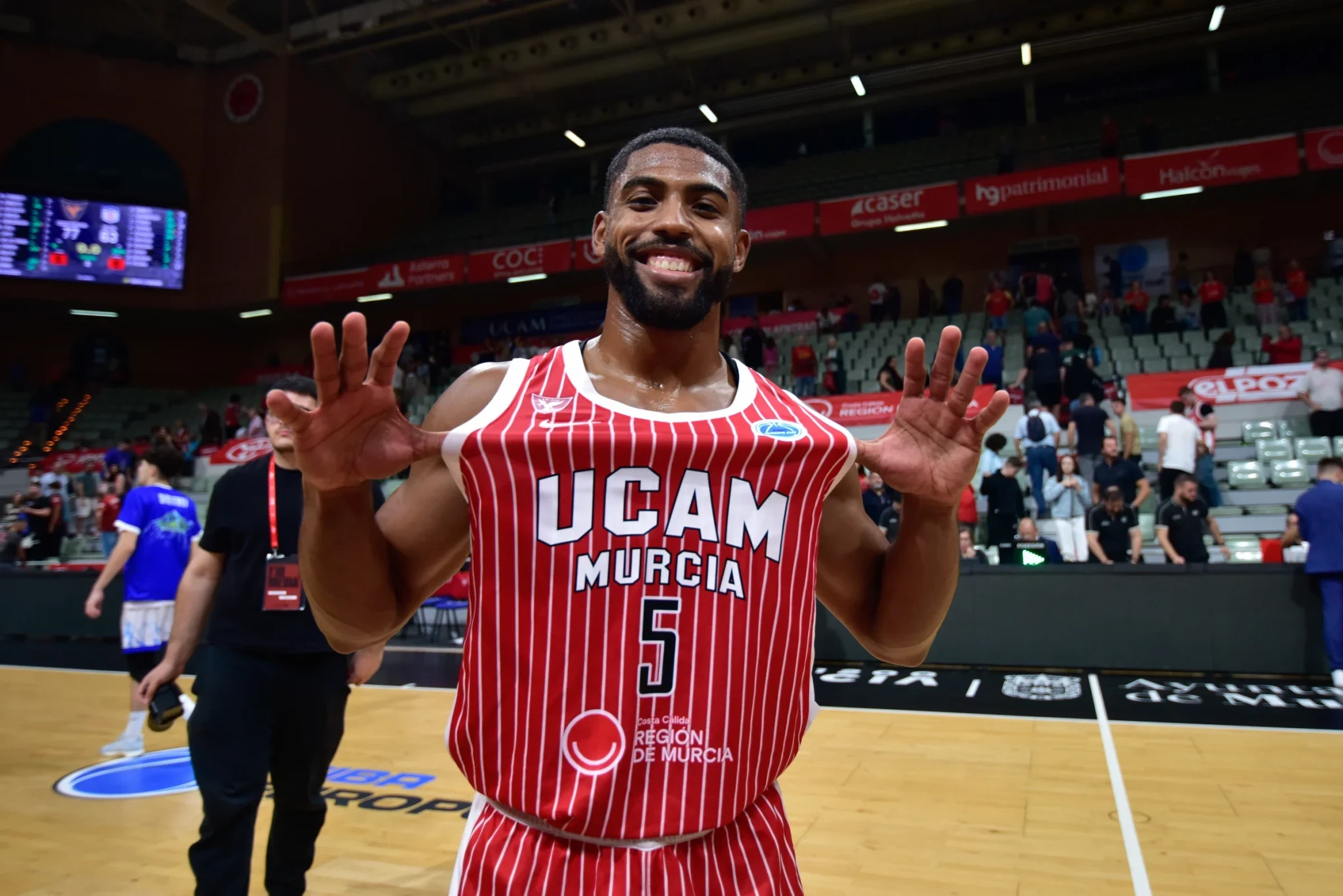 Η Μπεσίκτας μπήκε στην EuroLeague και θέλει κίνηση «ματ» με Ντε Τζούλιους