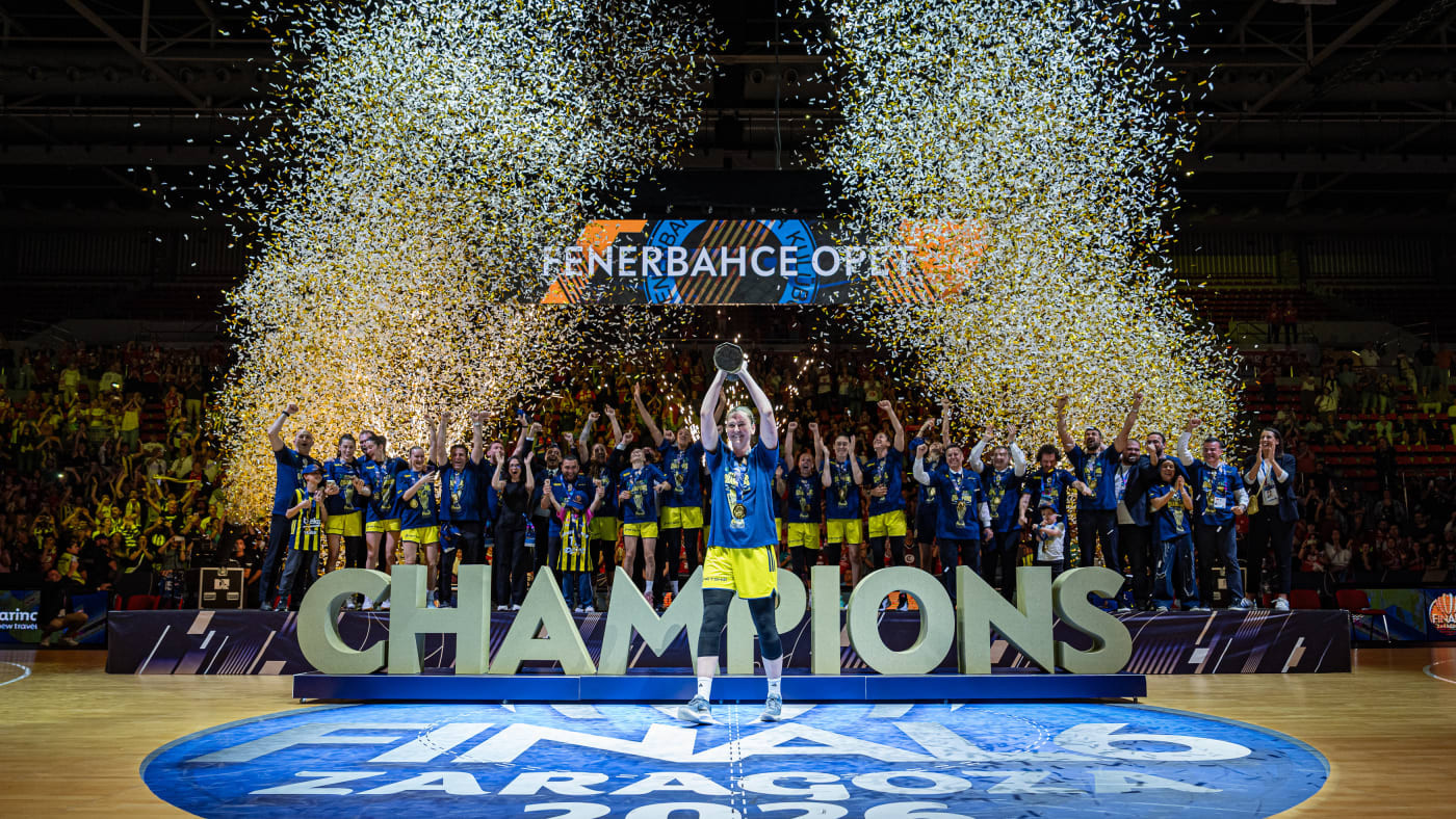 Η Φενέρμπαχτσε σήκωσε τη EuroLeague γυναικών κόντρα στη Γαλατασαράι