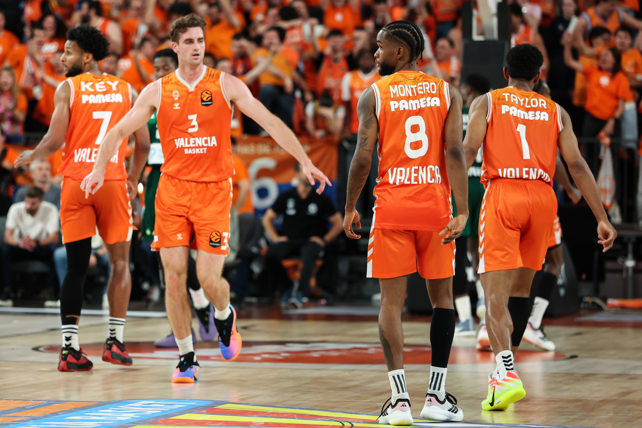 Έξτρα στήριξη για τη Βαλένθια στο Game 5 με τον Παναθηναϊκό: Τοποθετείται γιγαντοοθόνη στο αμφιθέατρο της Roig Arena