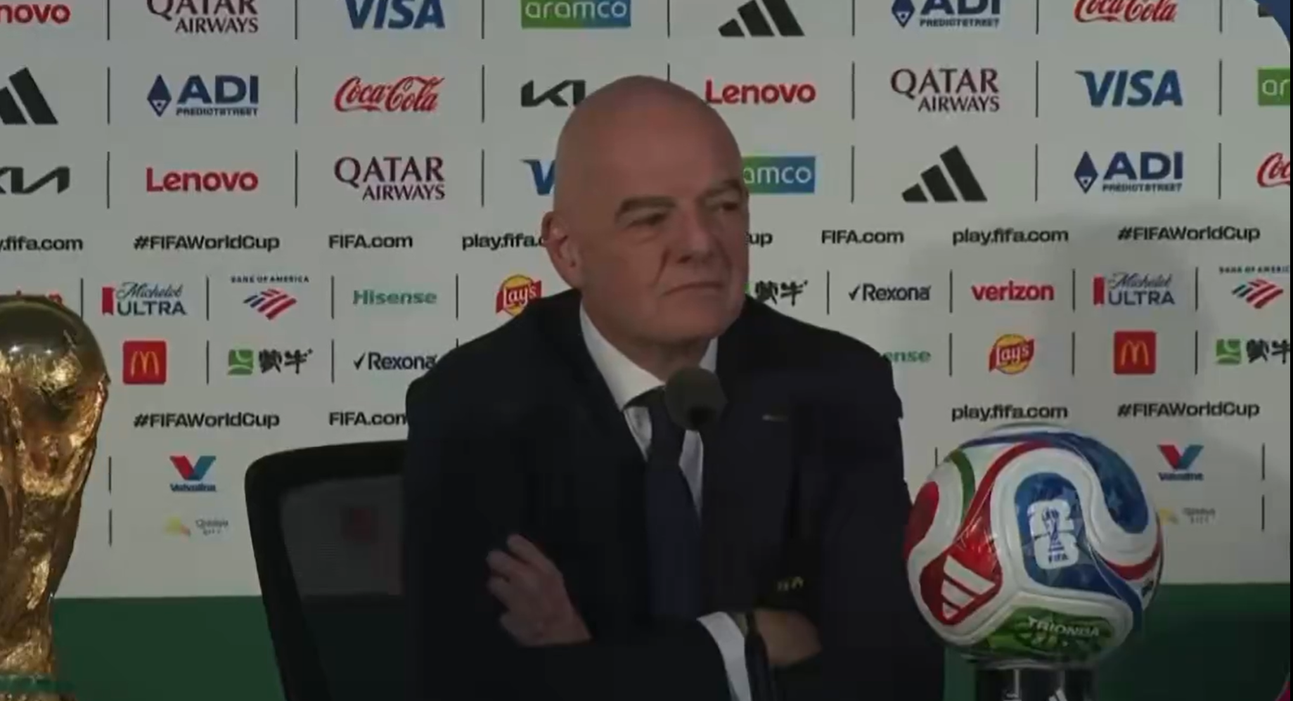 Μπλάτερ κατά Ινφαντίνο και FIFA για την υπόθεση Μπαλογκάν: «Προς τα που θα το πάτε αυτό;»