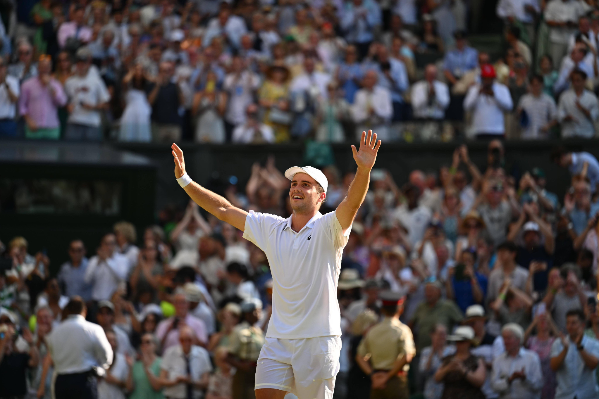 Ποιος είναι ο short king Arthur που αναστάτωσε το φετινό Wimbledon - Nepo baby ή το μέλλον του βρετανικού τένις;