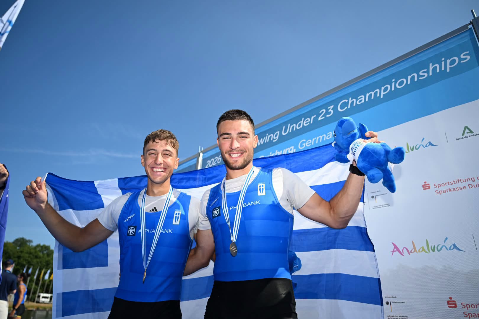 Παγκόσμιοι πρωταθλητές Κ23 οι Χατζηαυγουστίδης και Μπούρκας στην δίκωπο