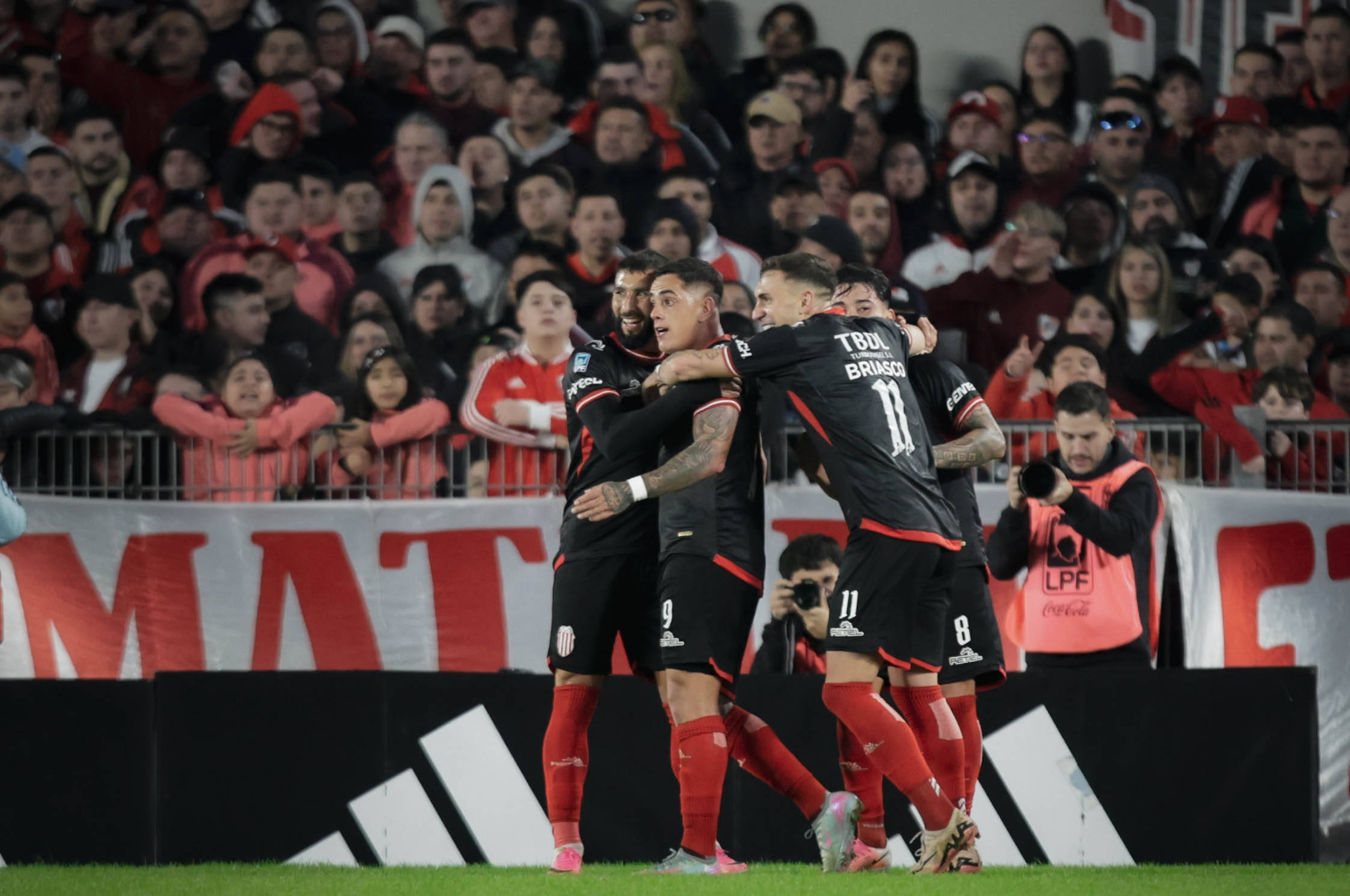 Ρίβερ Πλέιτ - Μπαράκας 0-1: «Αλωσαν» το Μονουμεντάλ με σκόρερ Μοράλες και ώρα Μίνο