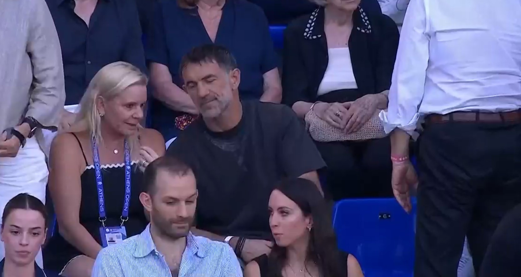 Ο Καραγκούνης στις κερκίδες του Athens Open παρέα με την Αγγελική Κανελλοπούλου (video)