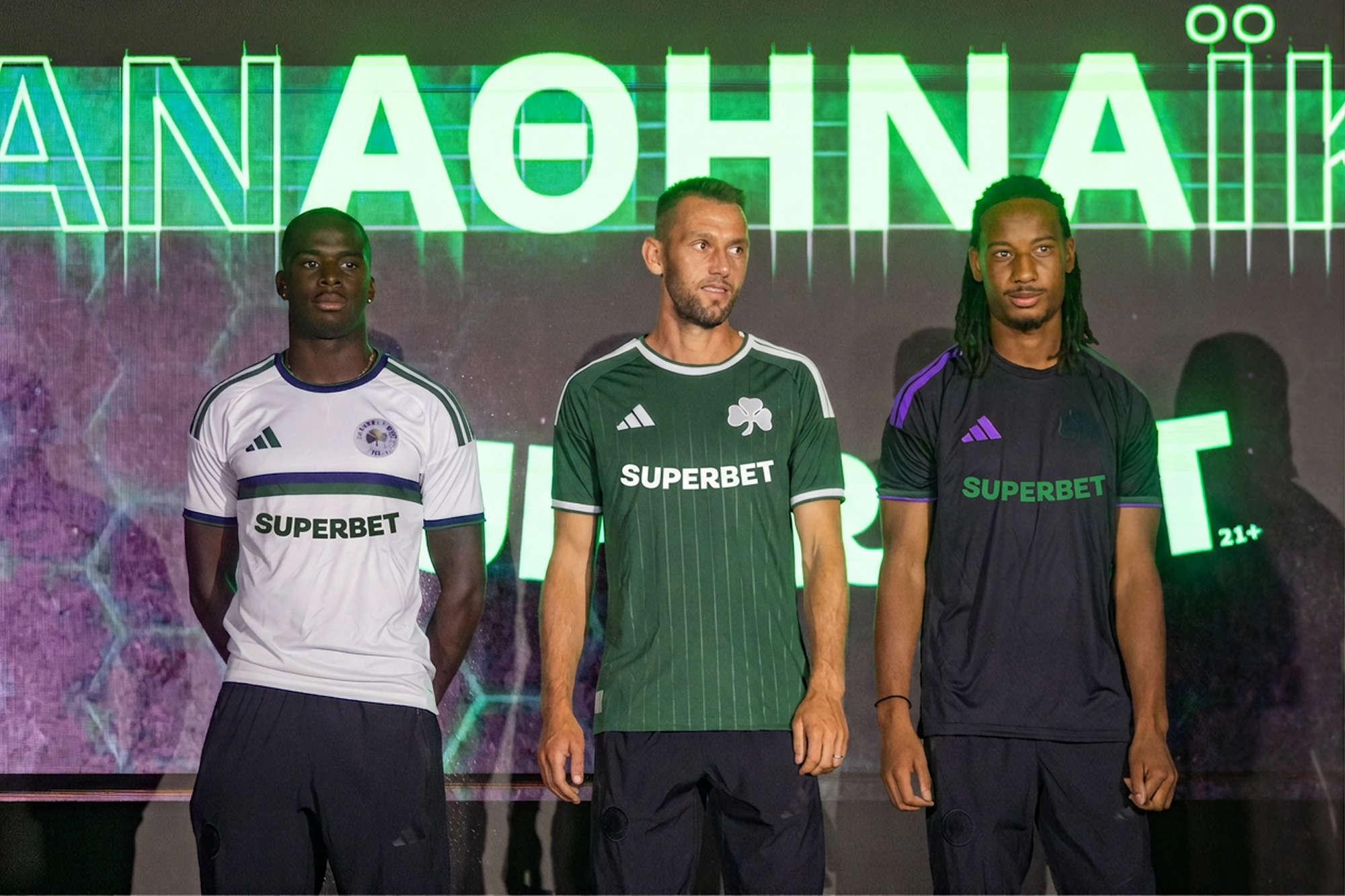 Ο Παναθηναϊκός και η Superbet παρουσίασαν τη νέα εμφάνιση του Τριφυλλιού