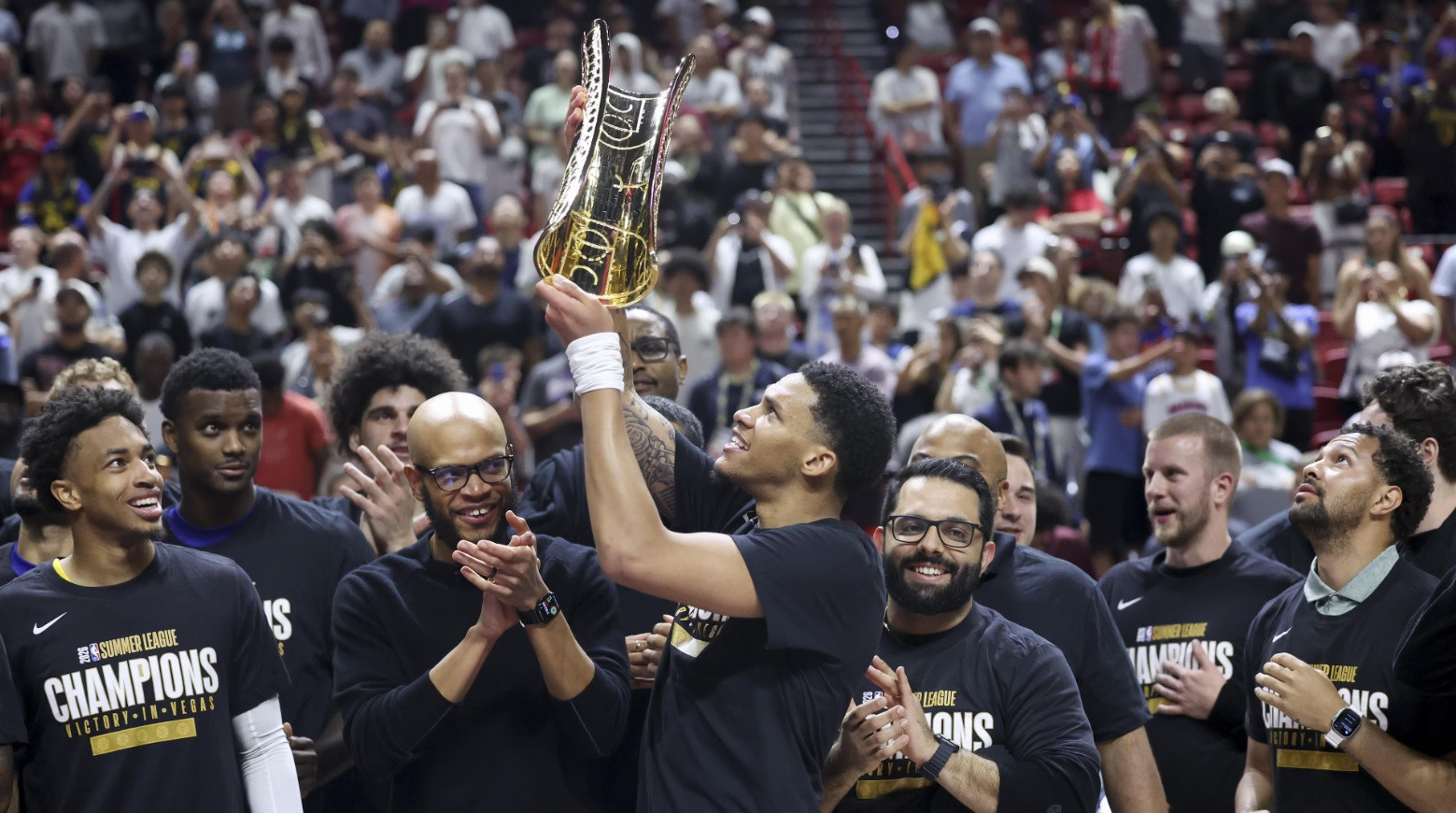 Πρωταθλητές στη Summer League του ΝΒΑ οι Ουόριορς - MVP ο Λέντεμποργκ