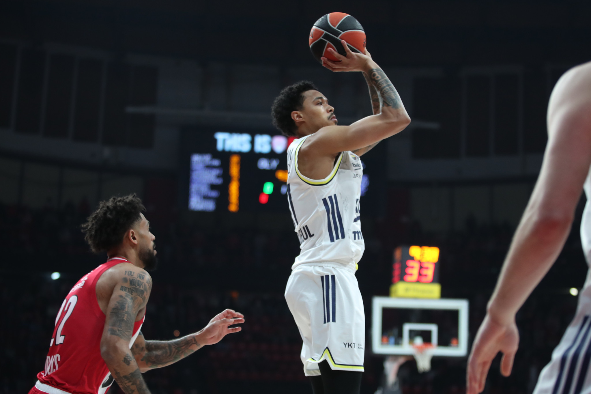 Αφήνει την EuroLeague ο Μπράντον Μπόστον: Επιμένει για μια ακόμα ευκαιρία στο NBA