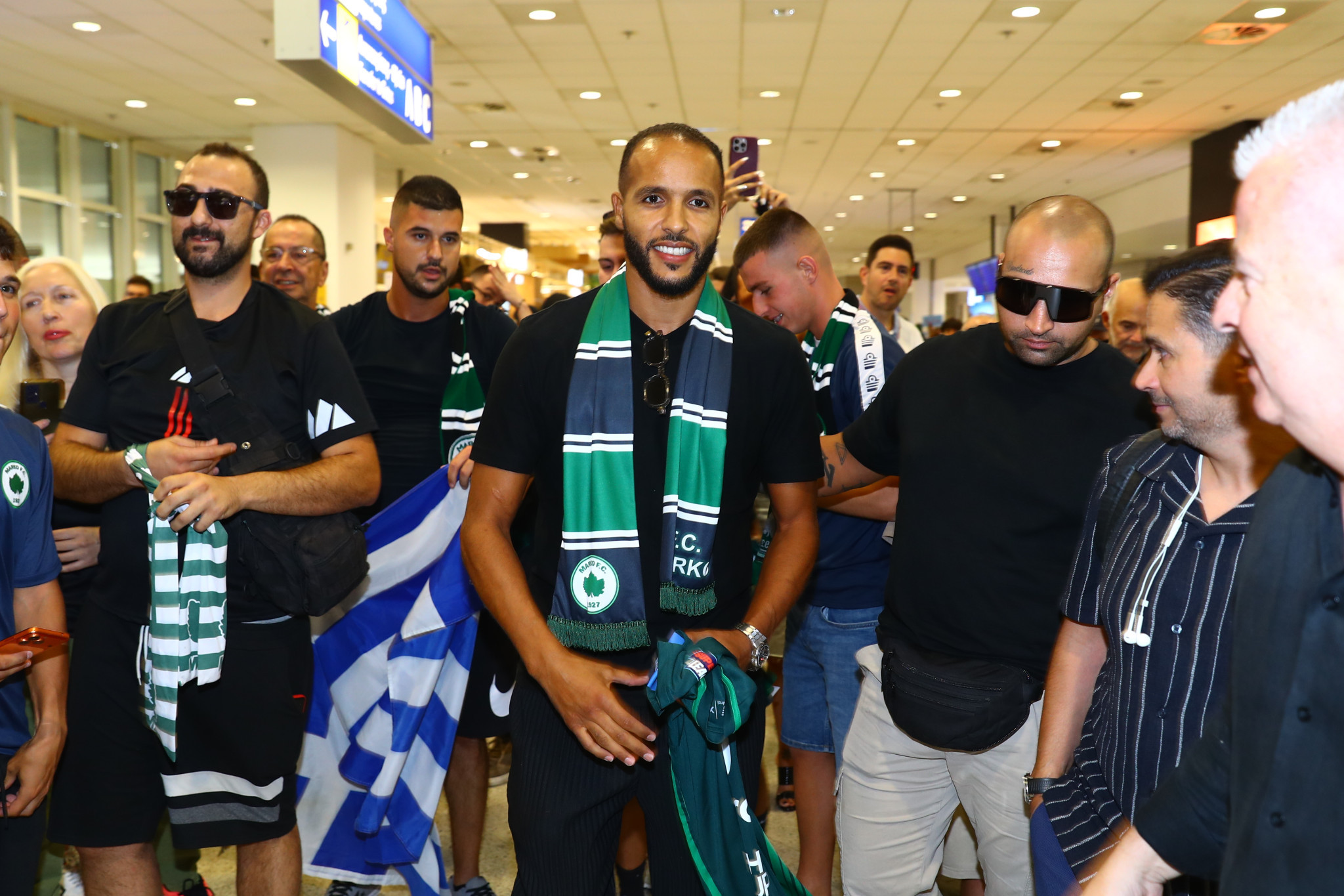 Ελ Αραμπί: «Χαρούμενος που επέστρεψα στην Αθήνα – Μία νέα πρόκληση με τη Μαρκό»
