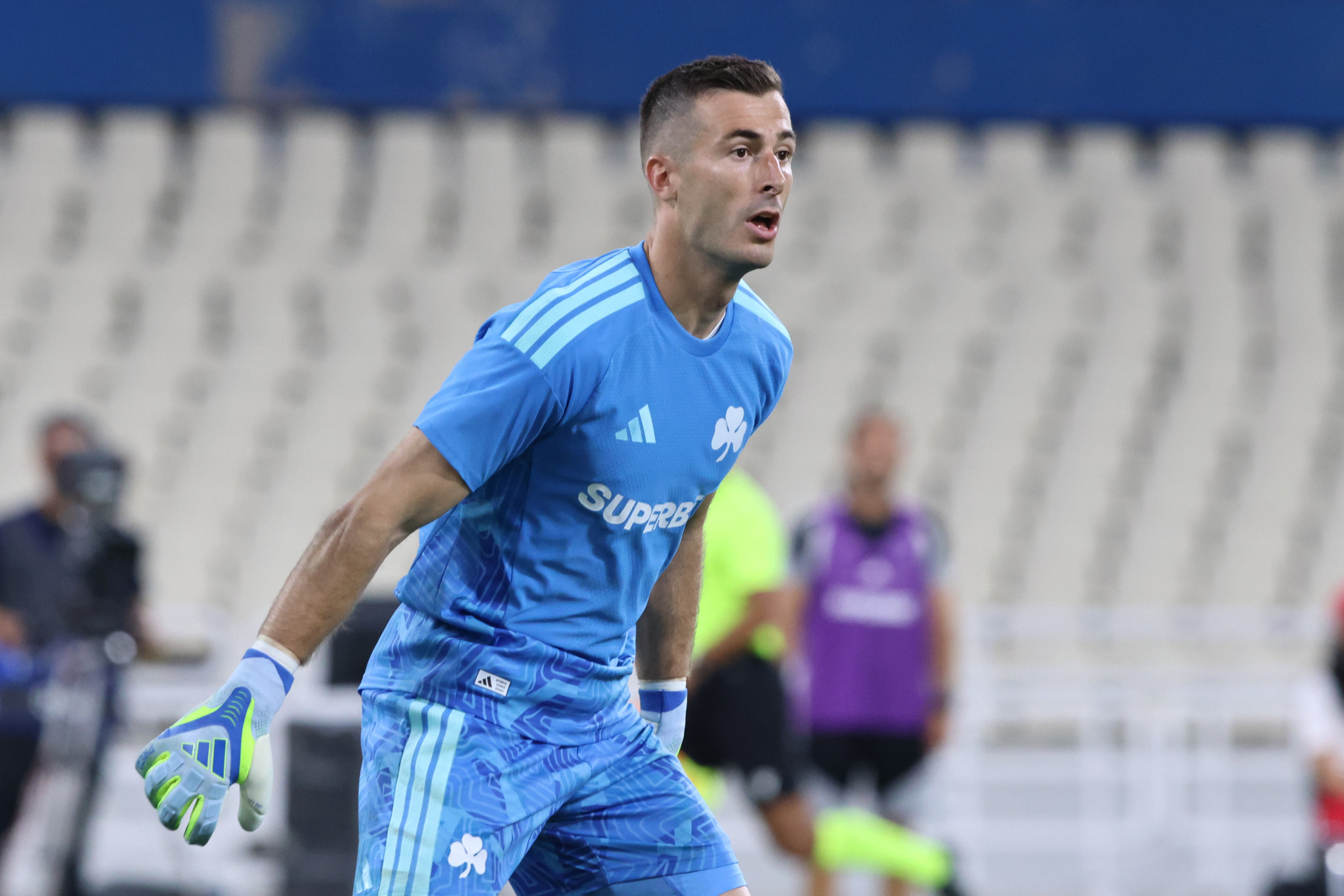 Τεράστια επέμβαση του Πένια, «κράτησε» το 1-1 για τον Παναθηναϊκό (video)