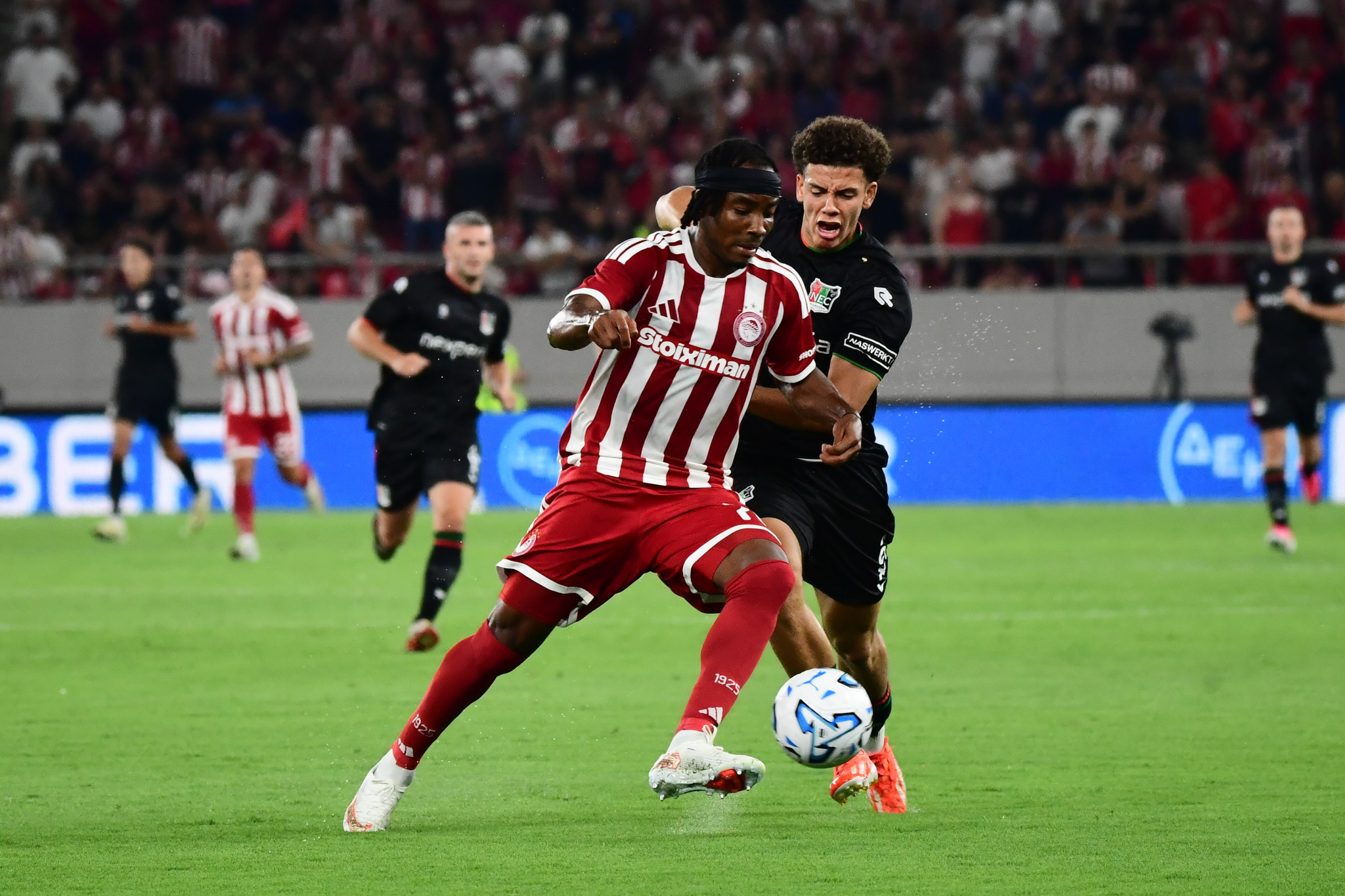 Βαθμολογία UEFA: Ο Ολυμπιακός έδωσε 100 βαθμούς στην Ελλάδα αλλά η Τσεχία ξέφυγε