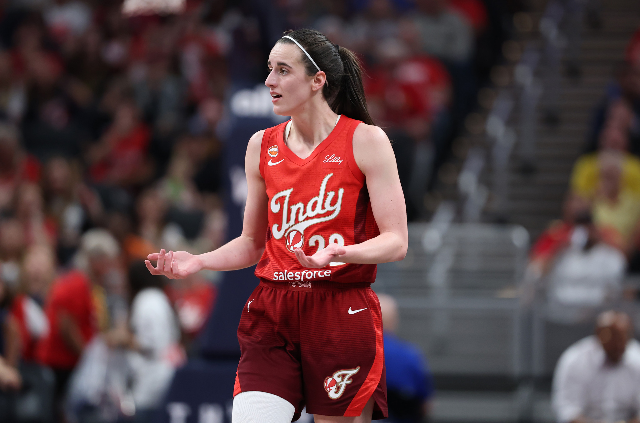 Τι αναφέρει ο κανόνας του WNBA που «επέτρεψε» σε άνδρες να θέλουν να παίξουν στο πρωτάθλημα γυναικών