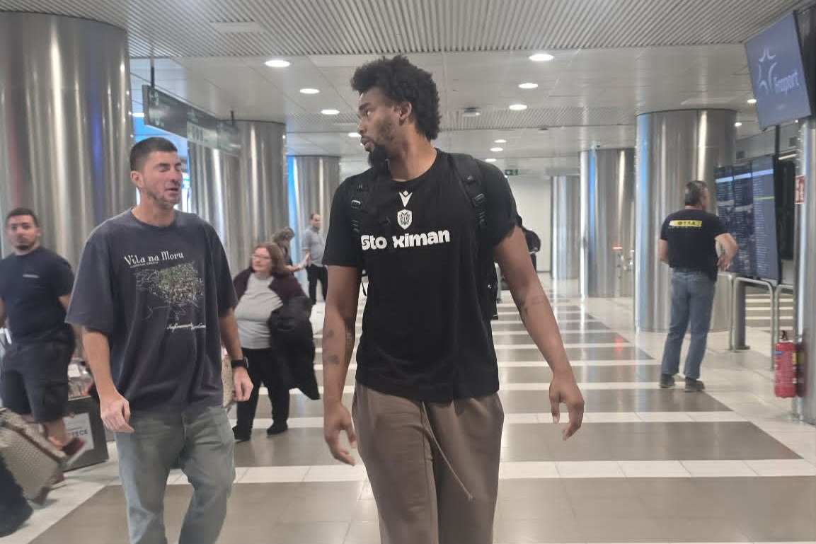 Επέστρεψε στη Θεσσαλονίκη ο Μπεν Μουρ και πιάνει ξανά δουλειά με τον ΠΑΟΚ